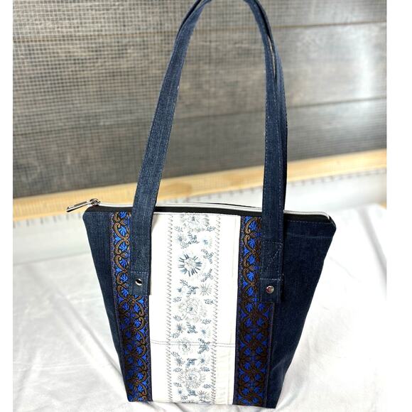 Handmade Upcycled Color Block Embroidered Shoulder Tote Bag Cotton Lined Pockets - Picture 1 of 12